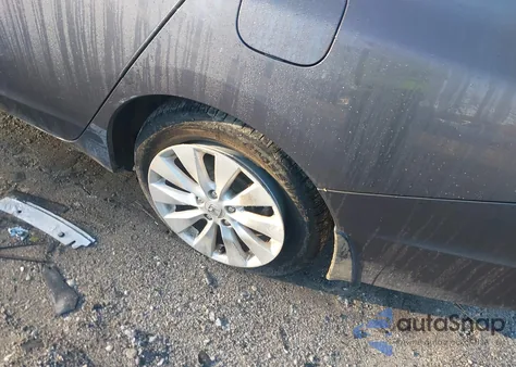 2015 Honda Accord Ex-L V-6 from USA, damaged, VIN 1HGCR3F80FA014910